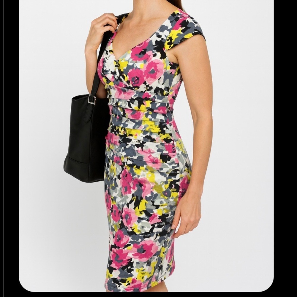 London Times Floral Print Sheath Dress 6 Sleeveless V-Neck Career Cocktail Party